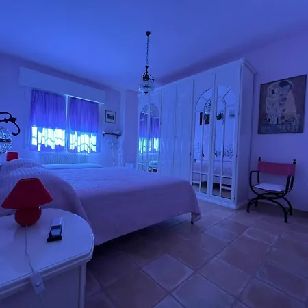 Marilyn Bed & Breakfast